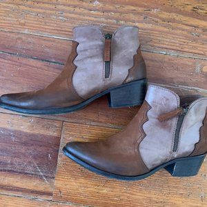 Lavorazione Artigiana Western Style Ankle Booties, Leather 9.5